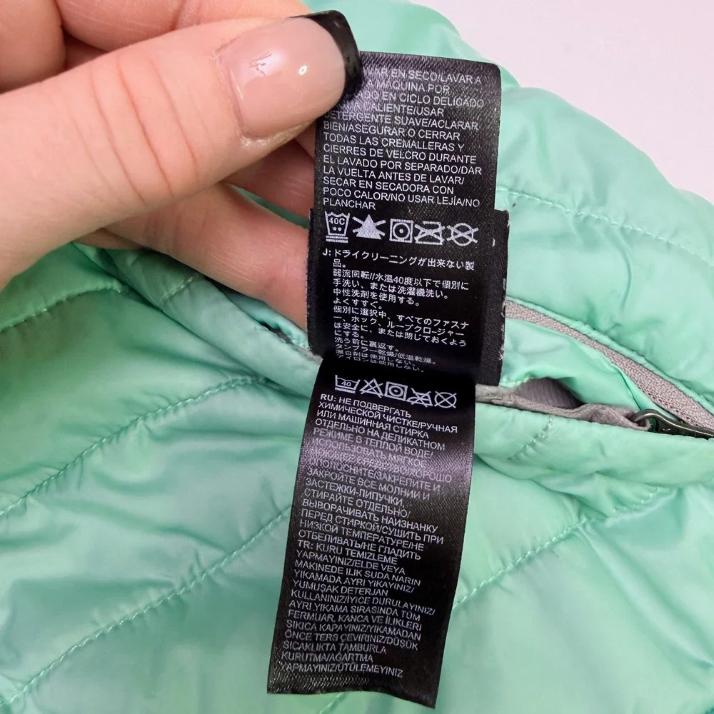Girls Reversible North Face Jacket‎